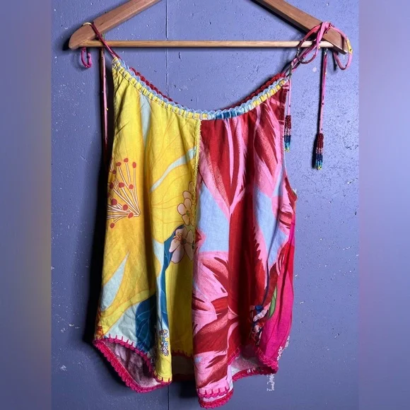 Farm Rio Floral Spaghetti Strap Top in Size Large. - Picture 2 of 8